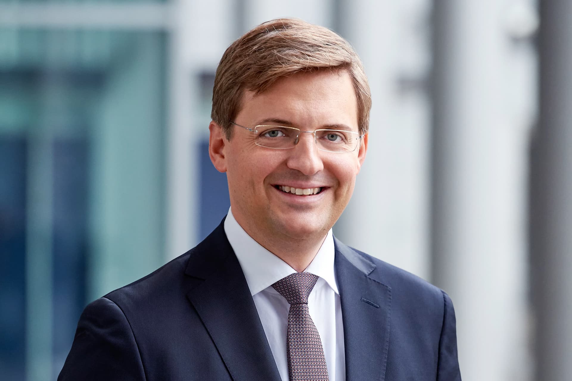 Dr. Maximilian Pluta